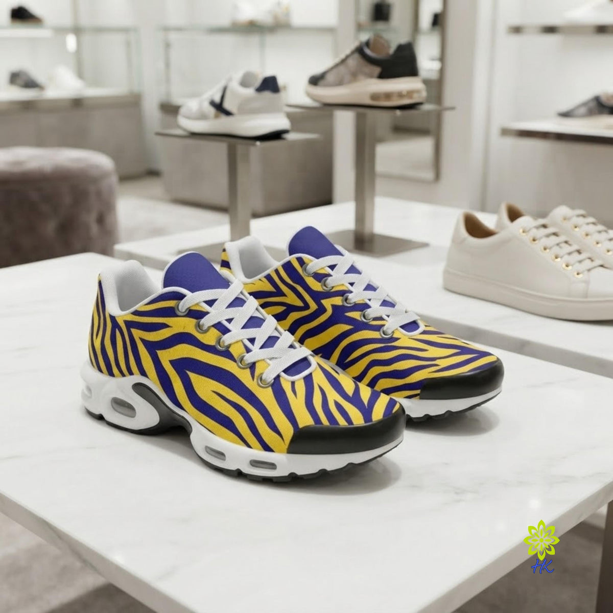 Animal Stripe Men’s Cushioned Lace-Up Sneakers