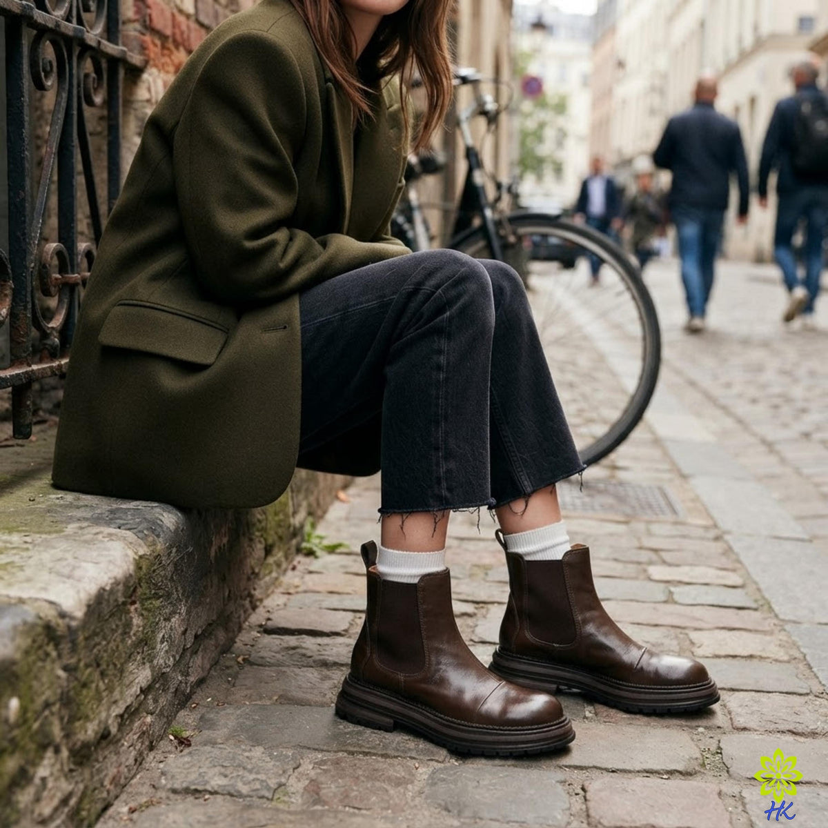 Plateau-Chelsea-Boots für Damen mit Profilsohle und elastischen Seiteneinsätzen