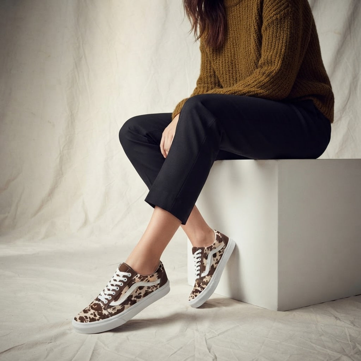 Sneakers stampa mucca, sneakers basse in tela con lacci per uomo e donna