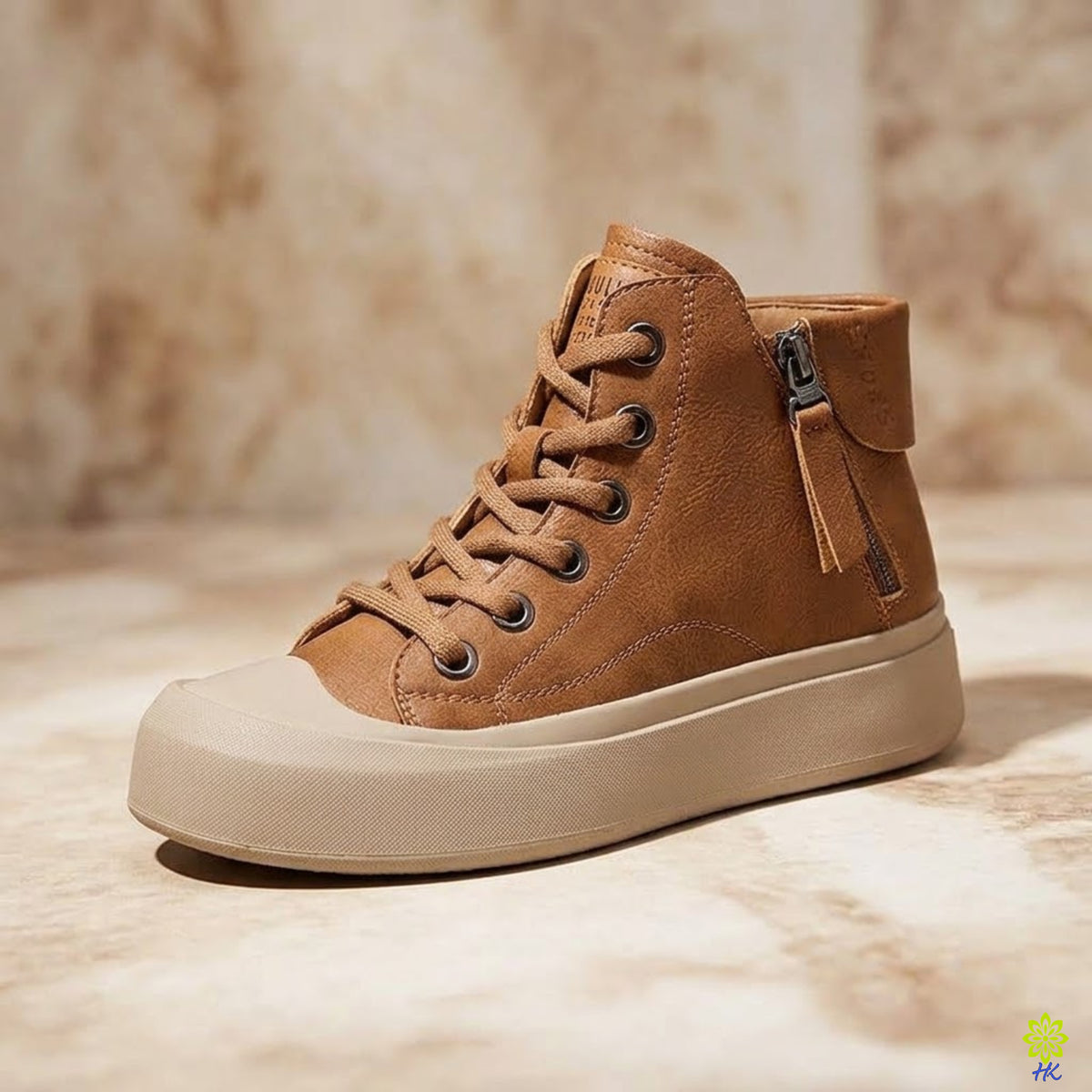 Braune Leder-High-Top-Sneaker mit Seitenreißverschluss